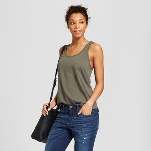 5X NWT POSH Universal Threads Womens Sleeveless Ta